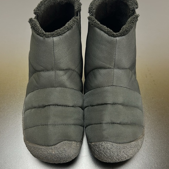 Keen Howser Black Puffer Quilted Pull On Snow Winter Ankle Boots 8 Fur Lined - Picture 9 of 12